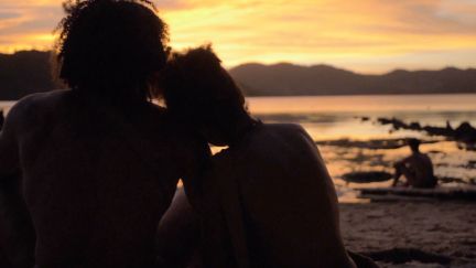 Watch naked-and-afraid-of-love only on Watcho